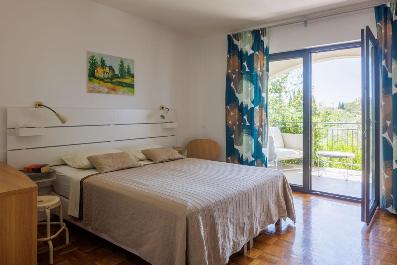 Apartments And Rooms Mofardin Rovinj Exterior foto