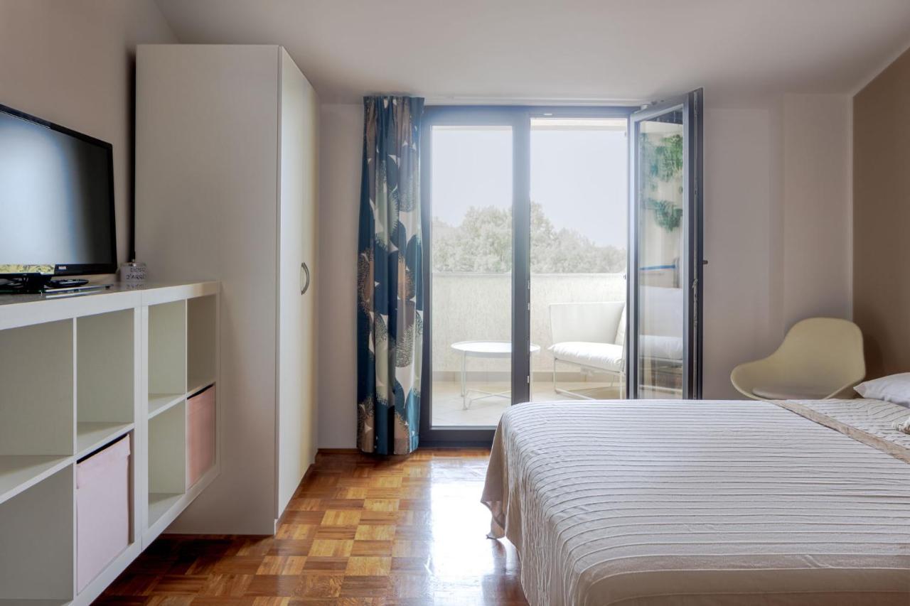 Apartments And Rooms Mofardin Rovinj Exterior foto