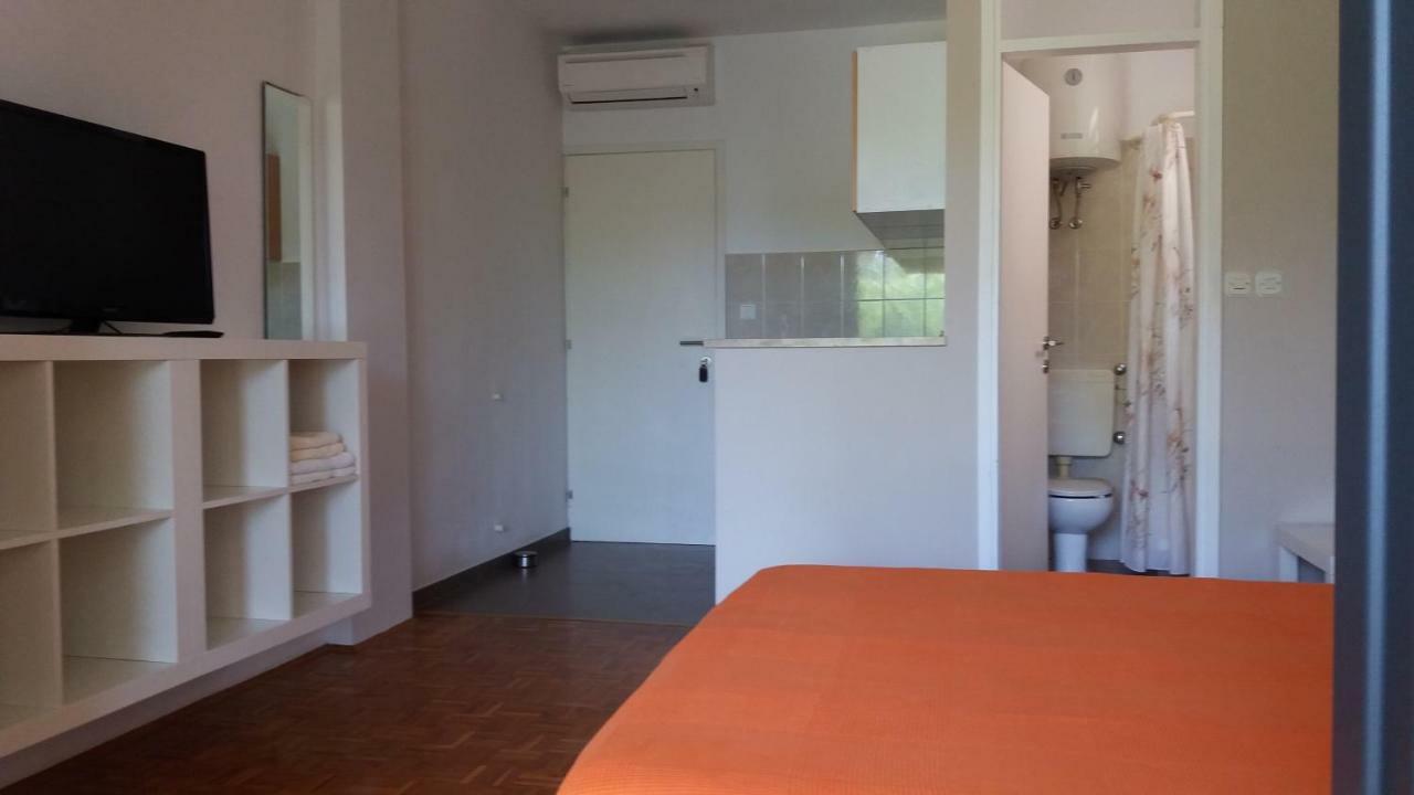 Apartments And Rooms Mofardin Rovinj Exterior foto