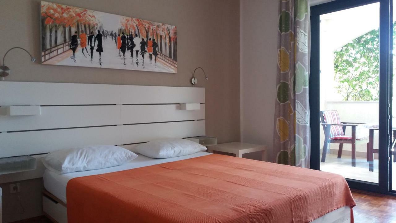 Apartments And Rooms Mofardin Rovinj Exterior foto