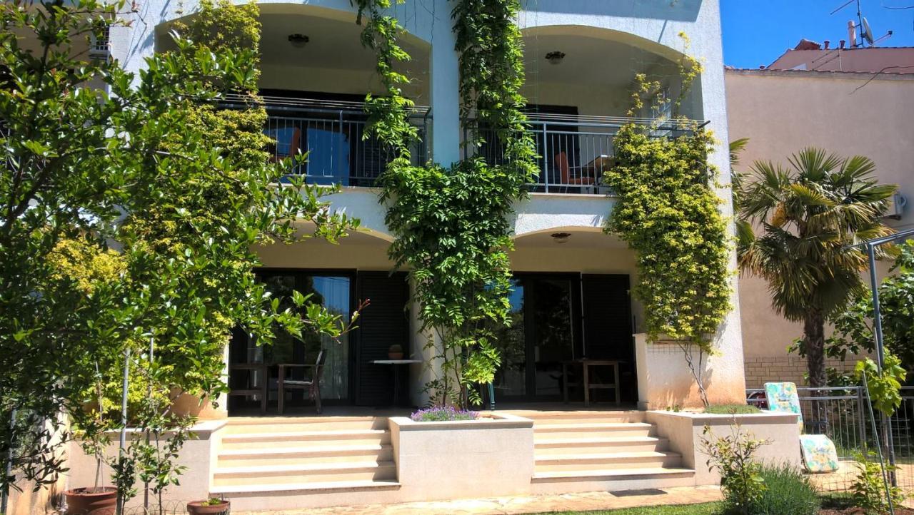 Apartments And Rooms Mofardin Rovinj Exterior foto